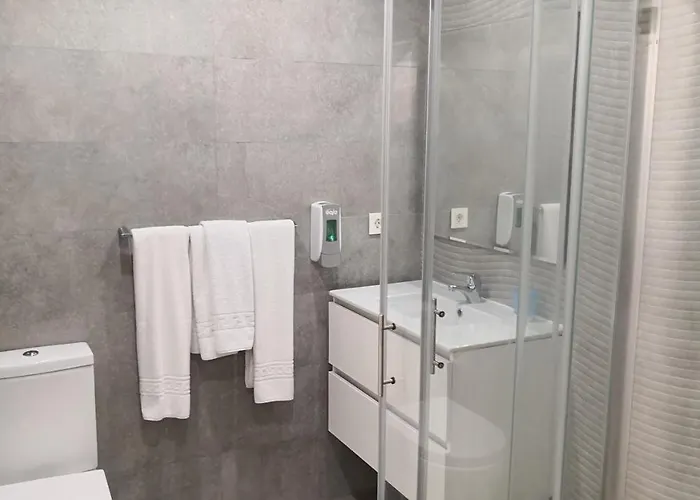 Skol 320c By Completely Marbella