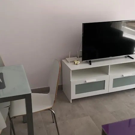 Skol 320c By Completely דירה *
